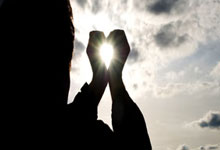 开云体育：独中两元助球队获胜！马卡晒出漫画：姆巴佩独自扛起皇马重担.